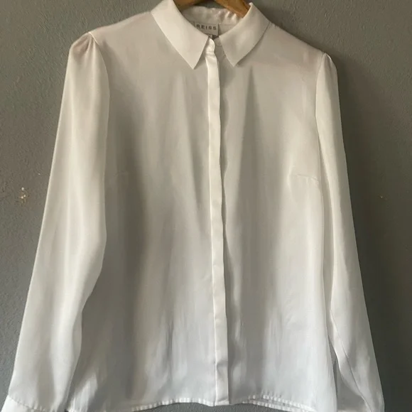 Reiss Classic White Button Down Top - Picture 3 of 7